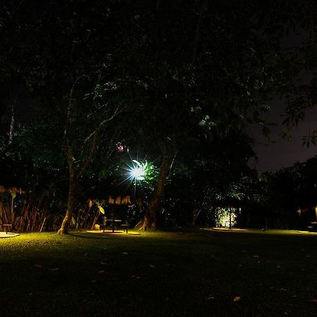 Augusta Sukabumi Hotel Екстериор снимка